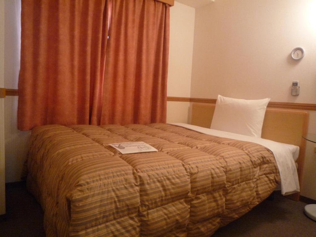 Toyoko Inn Hiroshima Heiwa-odori Værelse billede
